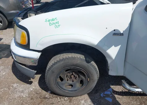 2004 Ford F-150 Heritage Xl/Xlt z USA, uszkodzony, nr VIN 2FTRX18WX4CA55488